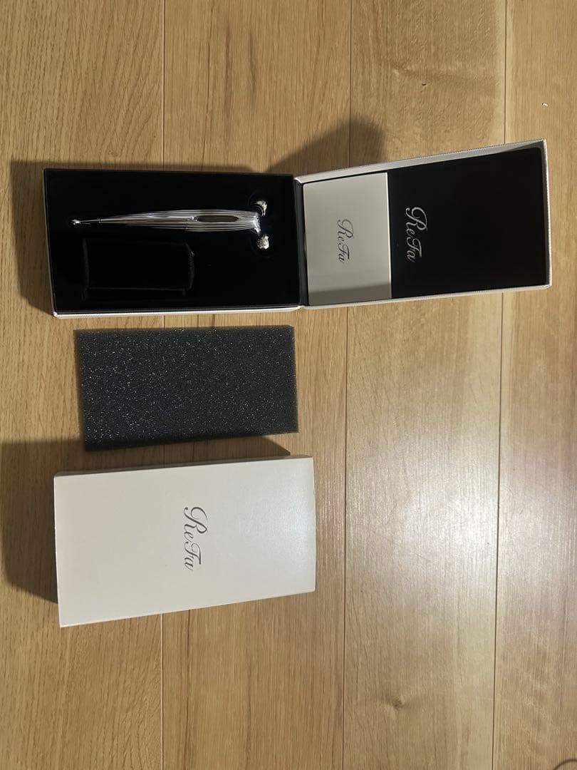 美顔ローラー ステンレス製 専用ケース付き