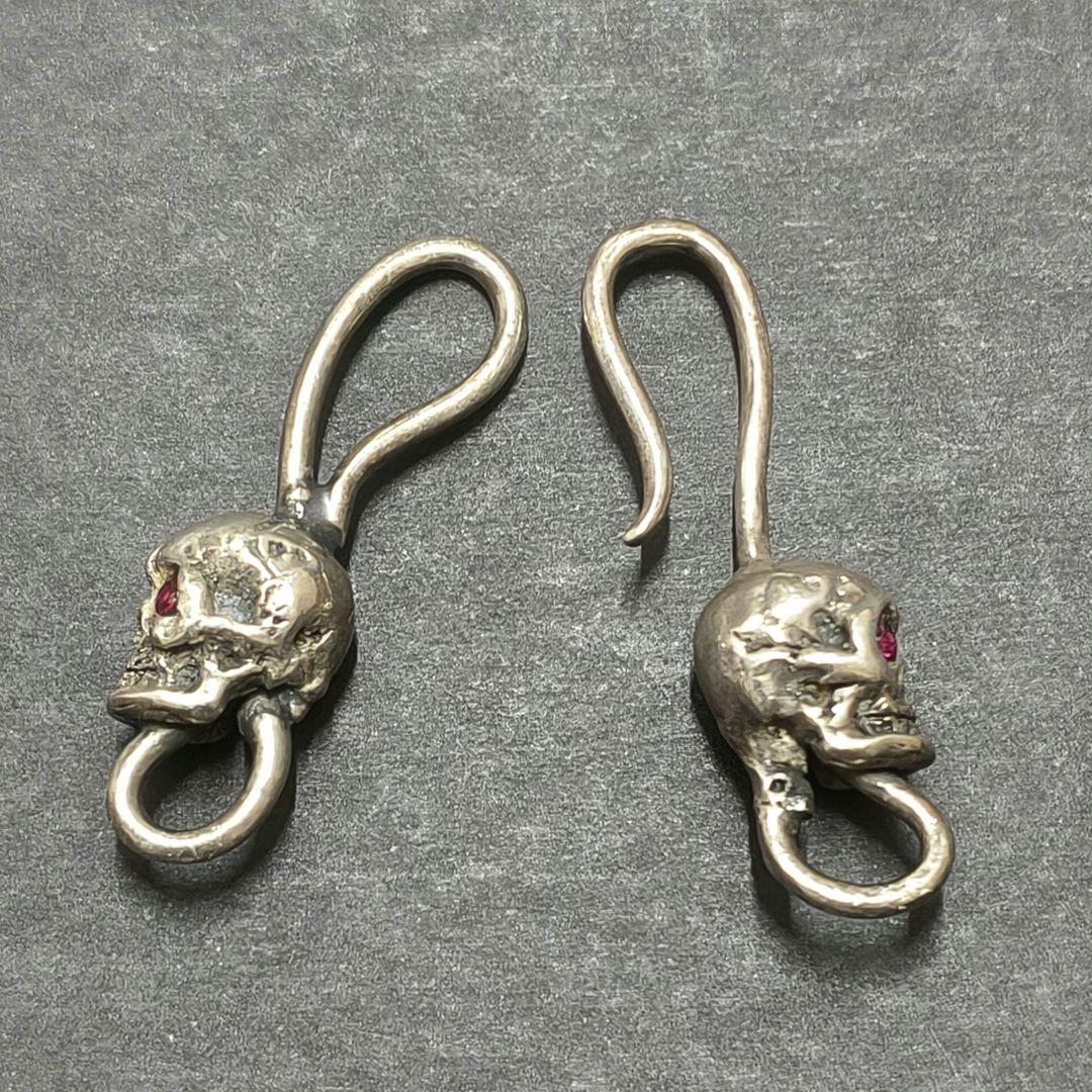 ち*助様 galcia シルバー スカル フック