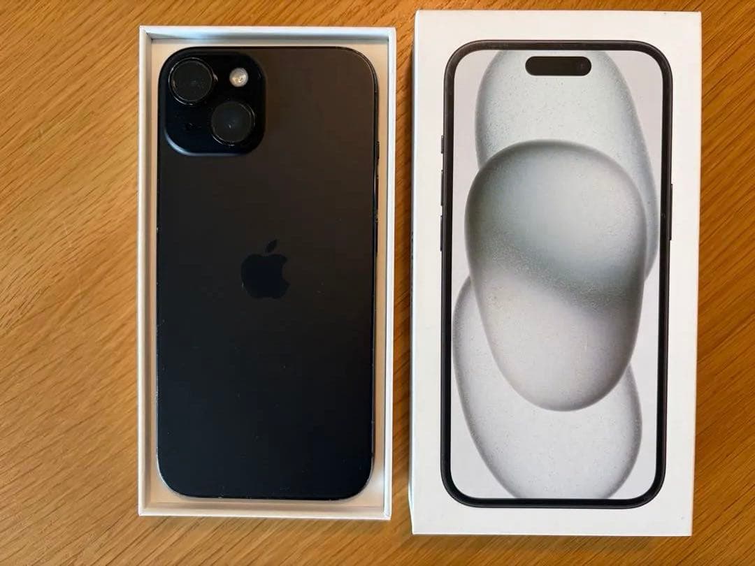 【Hiro様】Apple iPhone 15 ブラック 本体