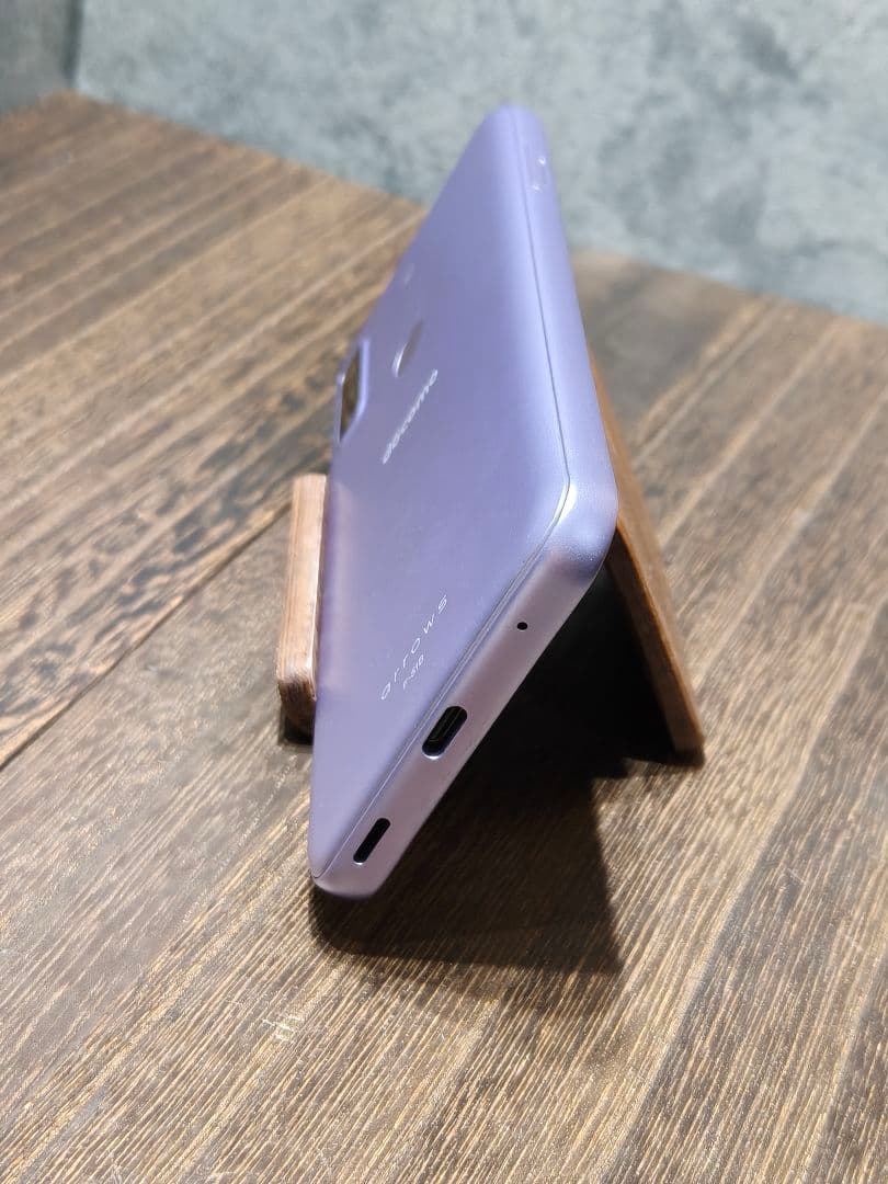 新品同様品 arrows We F-51b SIMフリー スマホ