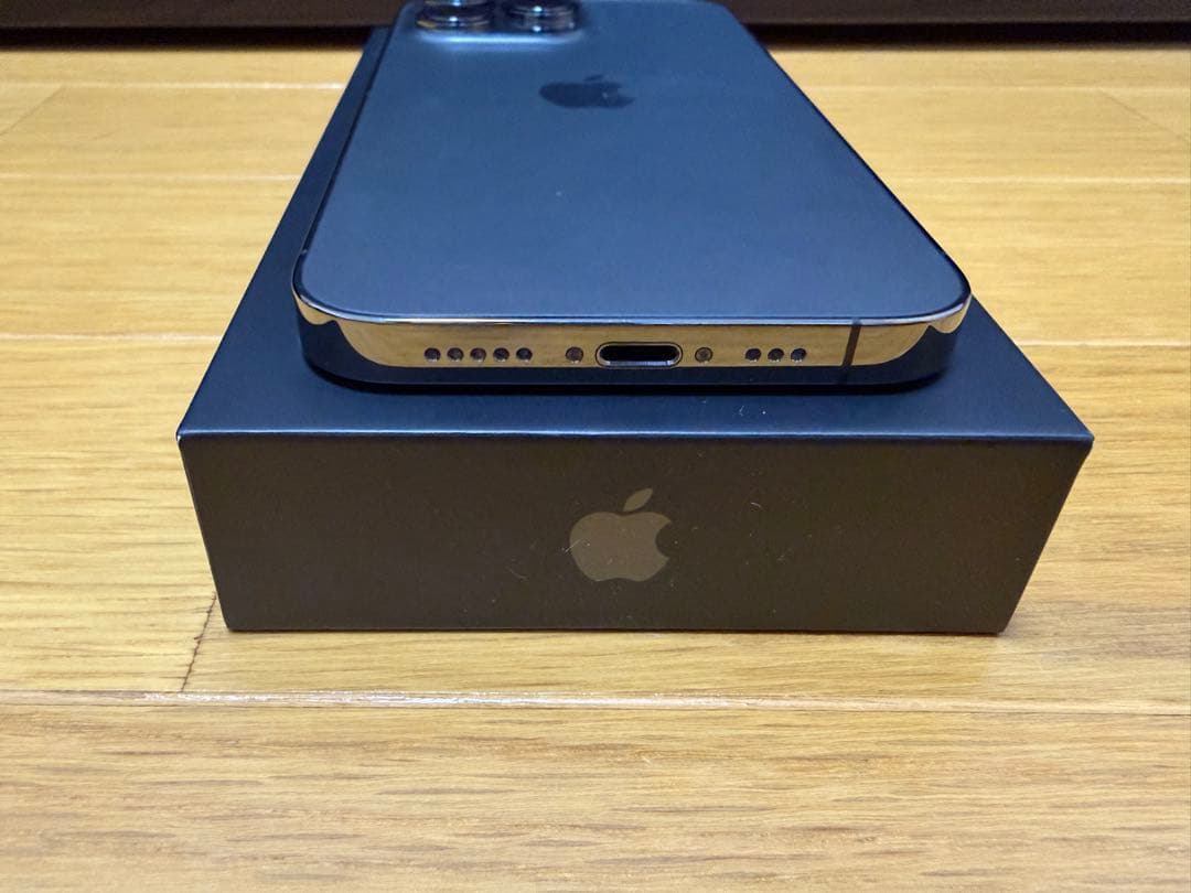 iPhone13 pro 256GB グラファイト